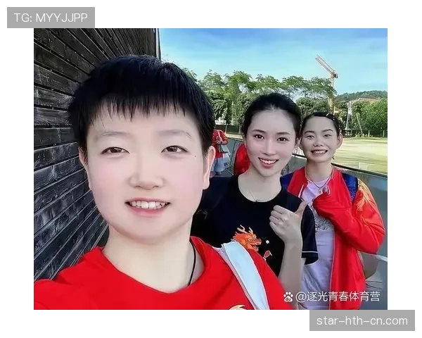 何卓佳赛后随手拎个包能买我半年的外卖，旁边队友笑成一团