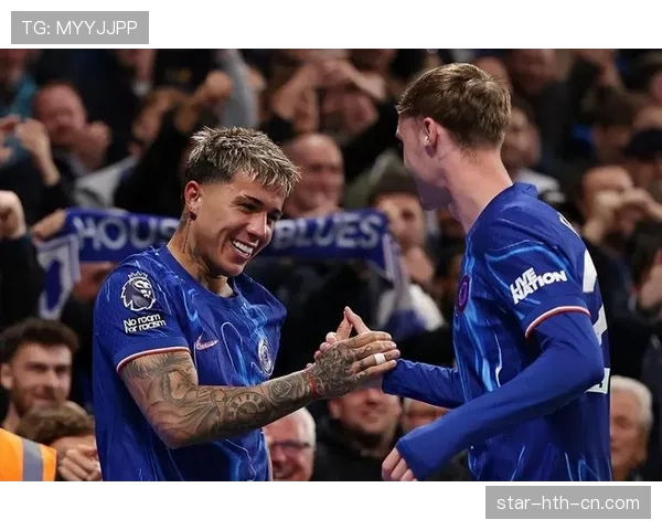 恩佐在切尔西重建中的战术核心作用与角色定位解析